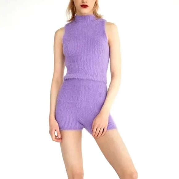 NWT Zara Blue Fuzzy Knit Shorts Sz Medium - Picture 1 of 9